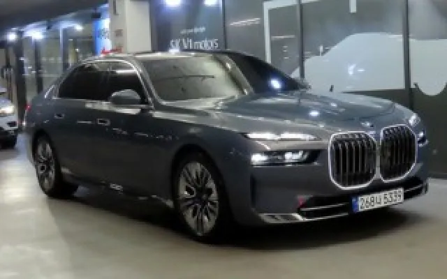 G70슈팅브레이크 중고차 7시리즈 (G70) 740i sDrive 디자인퓨어 엑셀런스 매물 사진 16 - 2023/06 8,033km