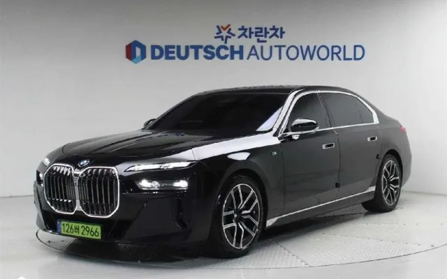 G70슈팅브레이크 중고차 7시리즈 (G70) 740d xDrive M 스포츠 매물 사진 12 - 2024/05 58,991km